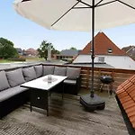 Janina Apartment