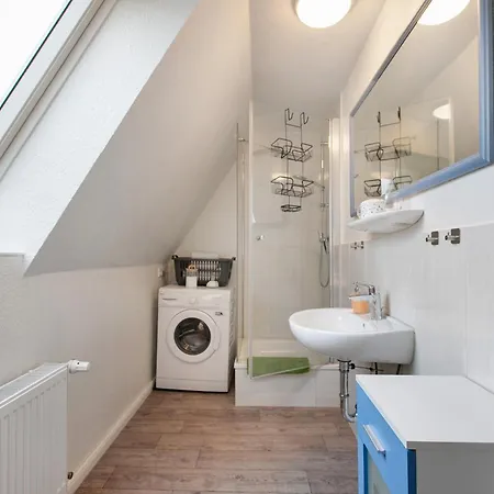 Janina * Norddeich (Dithmarschen)