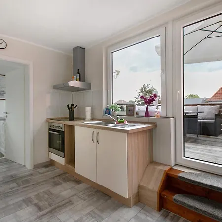 Janina * Norddeich (Dithmarschen)